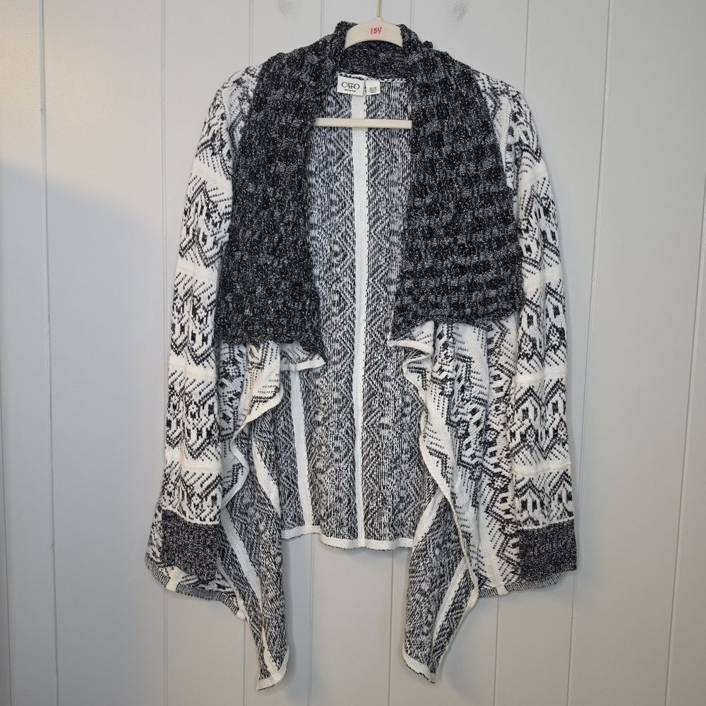 Cato Sweater Cardigan Size 18/20 Black & White Open Front Knit Long Sleeve